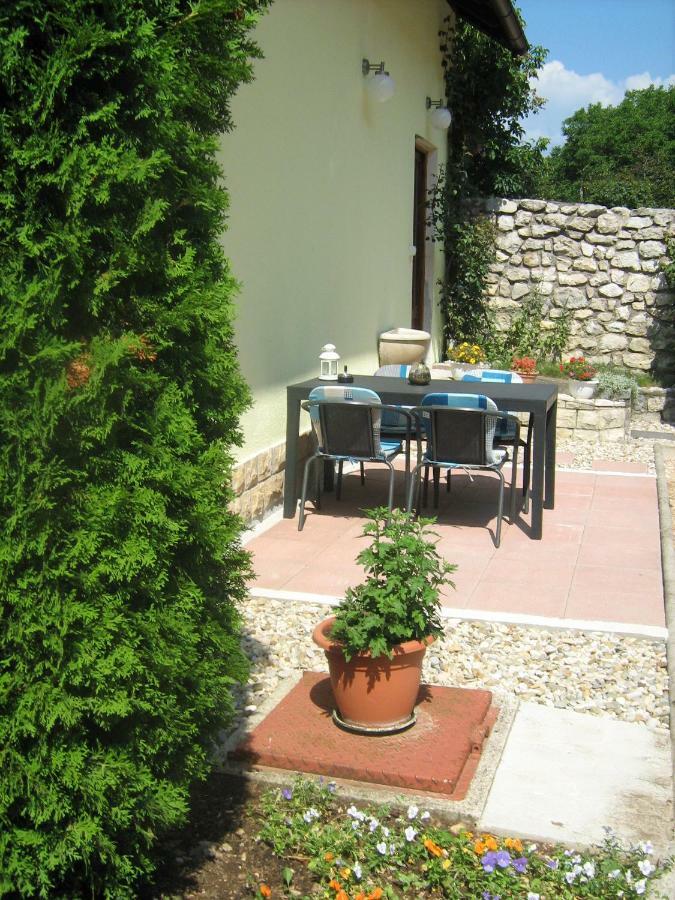 Guesthouse Mario Korenica Bagian luar foto